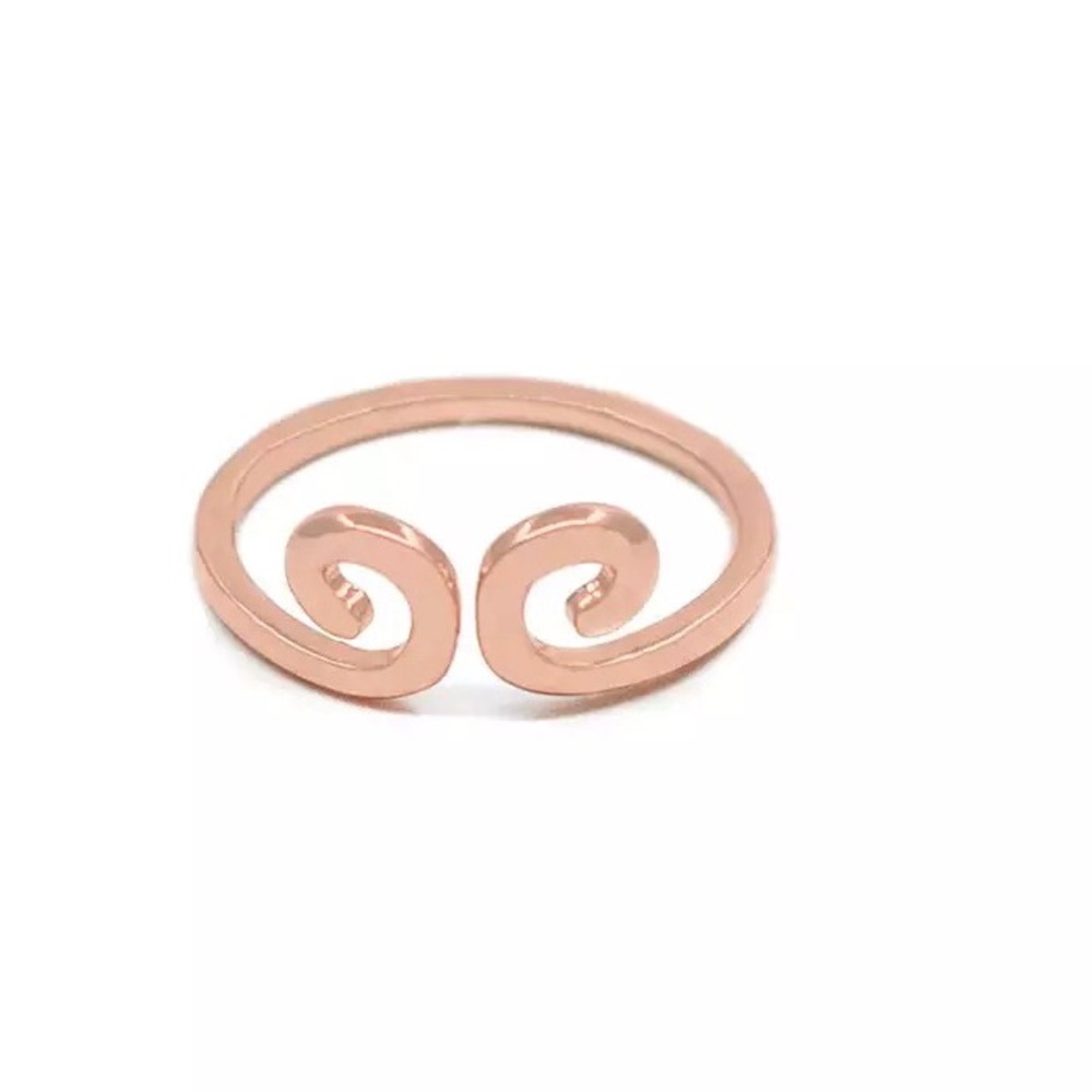 Gold Swirl Midi Ring